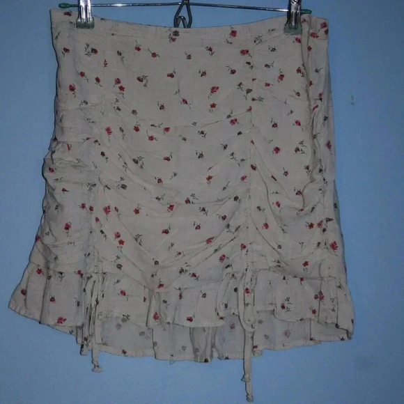 Wild Fable Floral Print Lined Skirt Sized Large - Picture 2 of 16